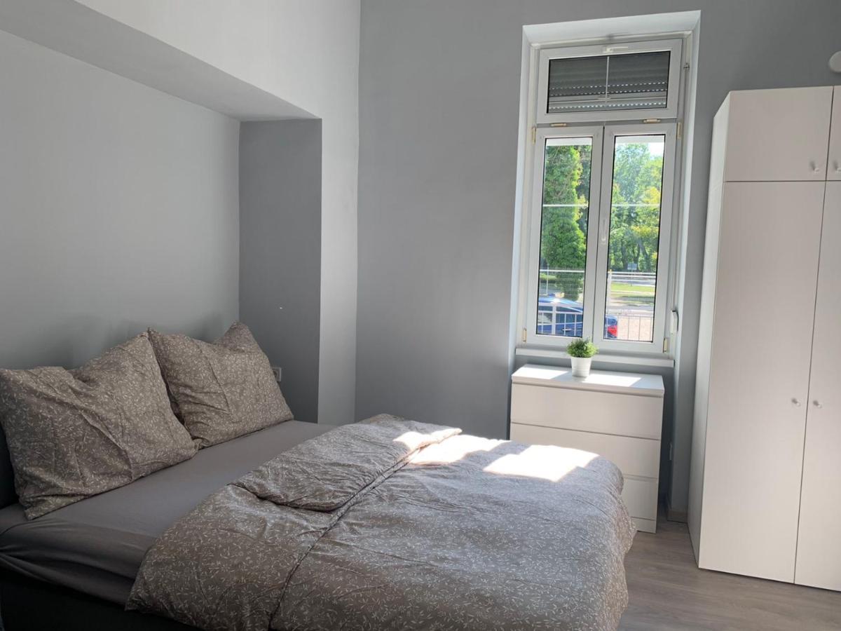 Kinizsi Udvar Apartmanhaz Balatonboglar Ngoại thất bức ảnh