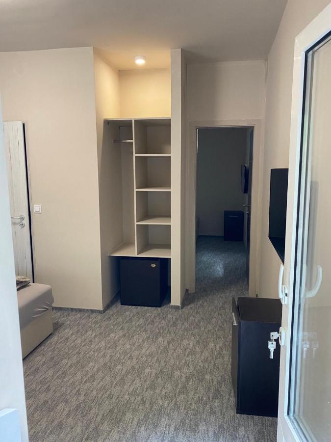 Kinizsi Udvar Apartmanhaz Balatonboglar Ngoại thất bức ảnh