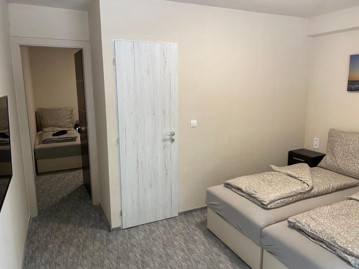 Kinizsi Udvar Apartmanhaz Balatonboglar Ngoại thất bức ảnh