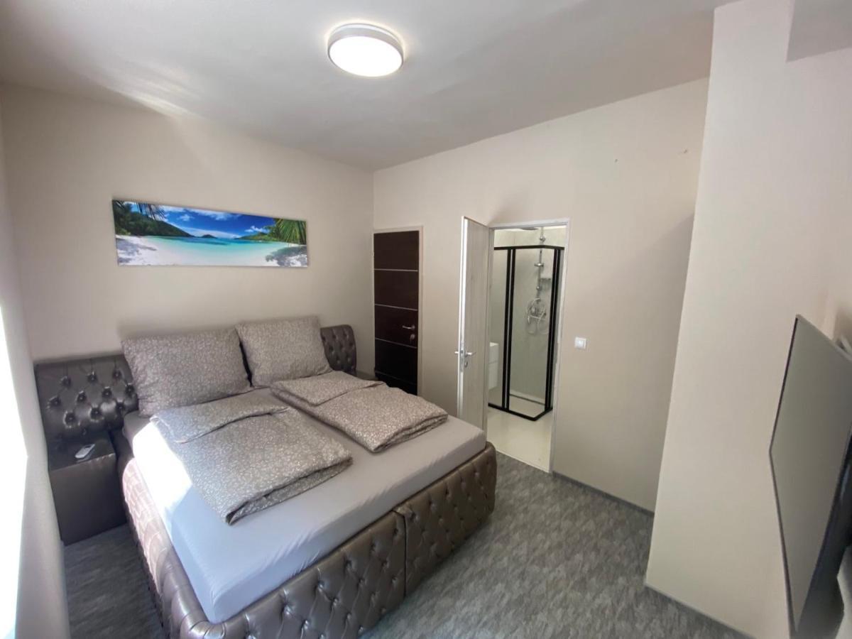 Kinizsi Udvar Apartmanhaz Balatonboglar Ngoại thất bức ảnh