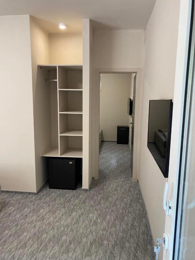 Kinizsi Udvar Apartmanhaz Balatonboglar Ngoại thất bức ảnh